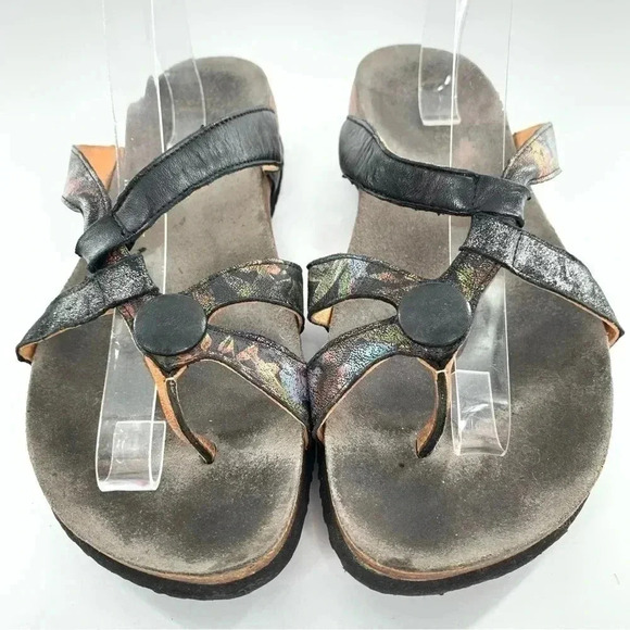 Think womens sandals size 12 43 multicolored floral toe ring - Picture 2 of 15